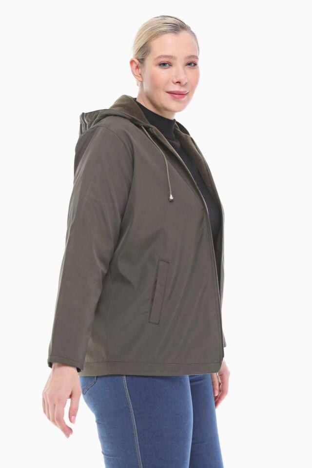 KAPÜŞONLU HAKİ İÇİ POLARLI YAĞMURLUK