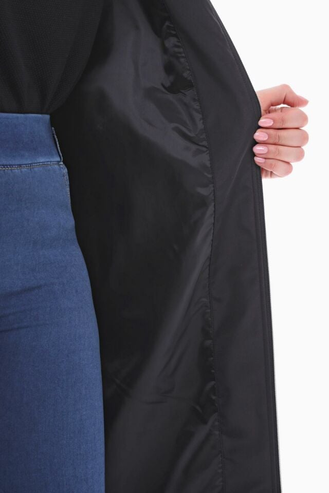 KAPÜŞONLU SİYAH UZUN TRENÇKOT