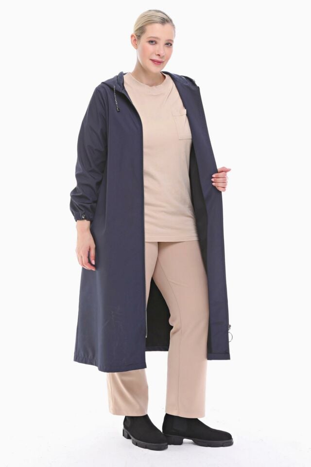 KAPÜŞONLU LACİVERT UZUN TRENÇKOT