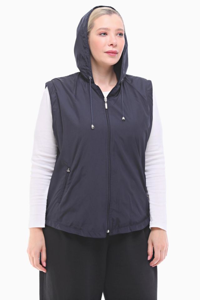 KAPÜŞONLU LACİVERT İÇİ POLARLI YELEK