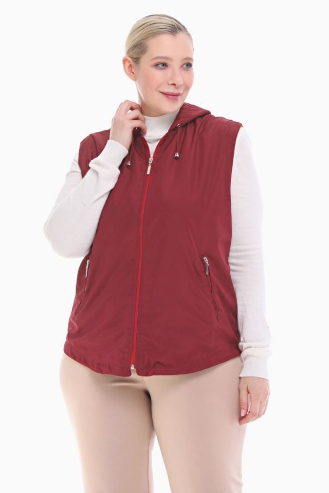 KAPÜŞONLU BORDO İÇİ POLARLI YELEK