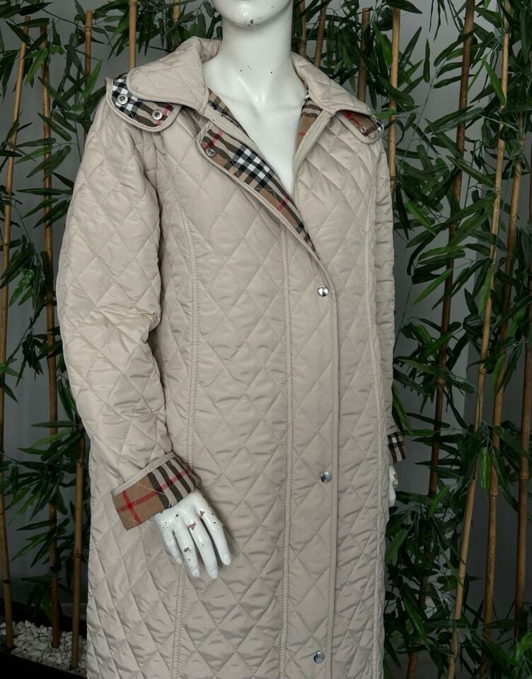 Vetre Kadın Büyük Beden Ekose 120 Cm Mevsimlik Açık Bej Kapitone Mont 1042