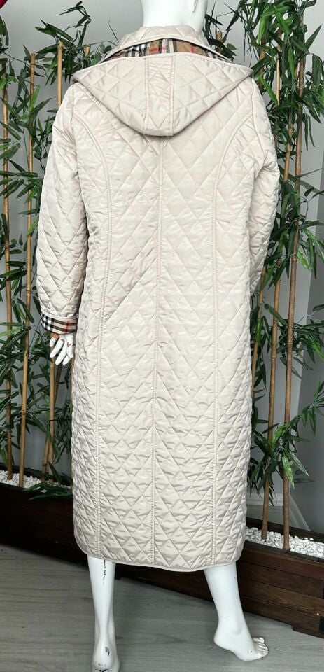 Vetre Kadın Büyük Beden Ekose 120 Cm Mevsimlik Açık Bej Kapitone Mont 1042