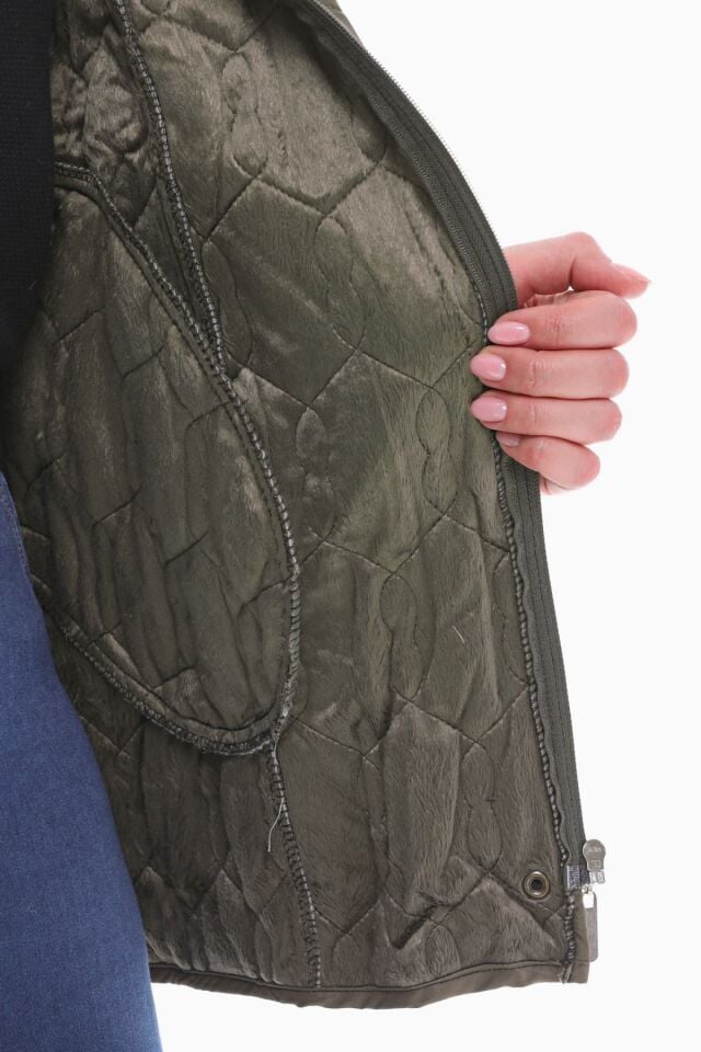 KAPÜŞONLU HAKİ 75 CM KAPİTONE MONT