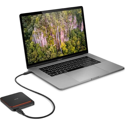 ''LaCie 2TB Type C/Thunderbolt 3 External Taşınabilir SSD STHK2000800 ''