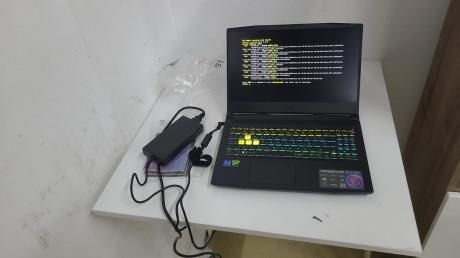 MSI CROSSHAIR 15 C12VE-409XTR Intel Core i7 12650H 16GB 512GB SSD RTX4050 Freedos 15.6 FHD 240Hz Taşınabilir Bilgisayar