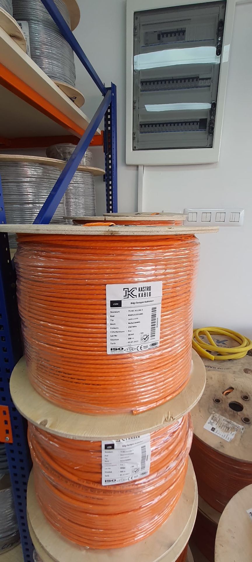 CAT6 U/UTP 4x2x23 AWG Turuncu Data Kablosu ( 500mt Makara Olarak Sevk Edilecektir )