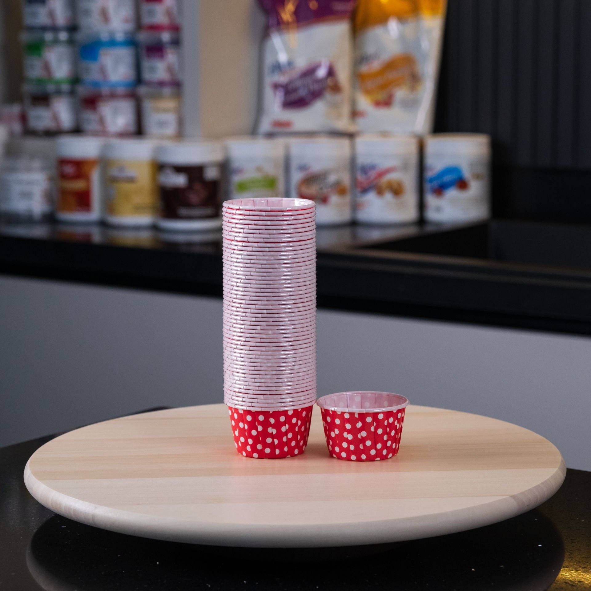 Kırmızı Muffin Kek Kalıbı 50'Li