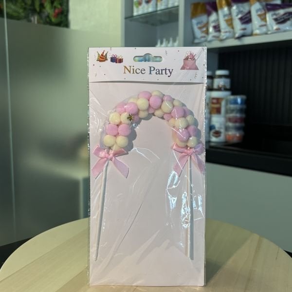 Pembe Ponponlu Pasta Süsü