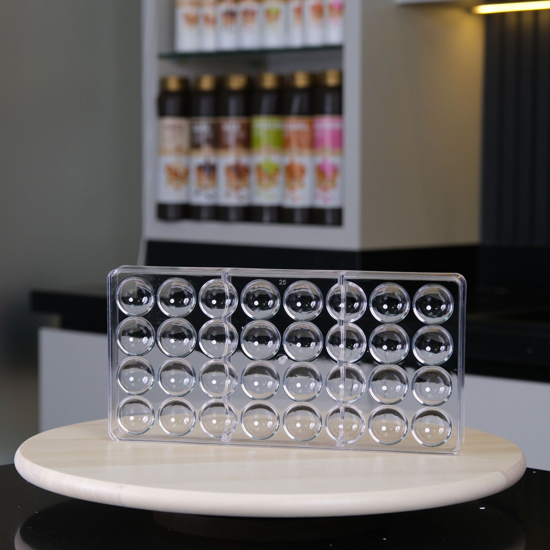 32'Li Yarım Küre Çikolata Kalıbı