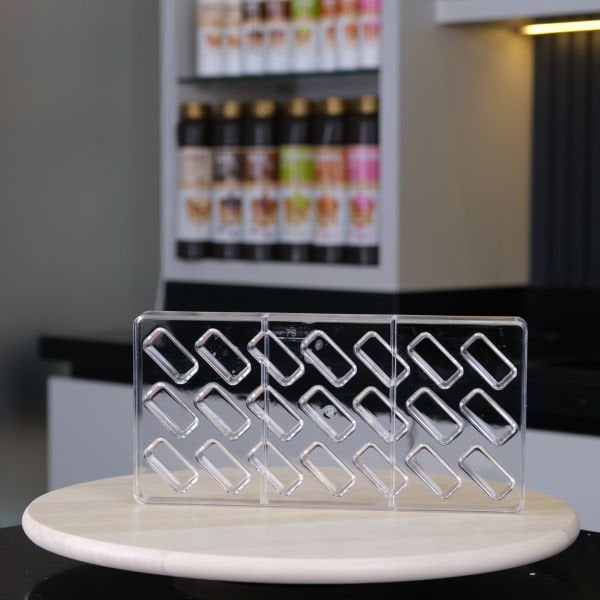 21'Li Dikdörtgen Desenli Çikolata Kalıbı