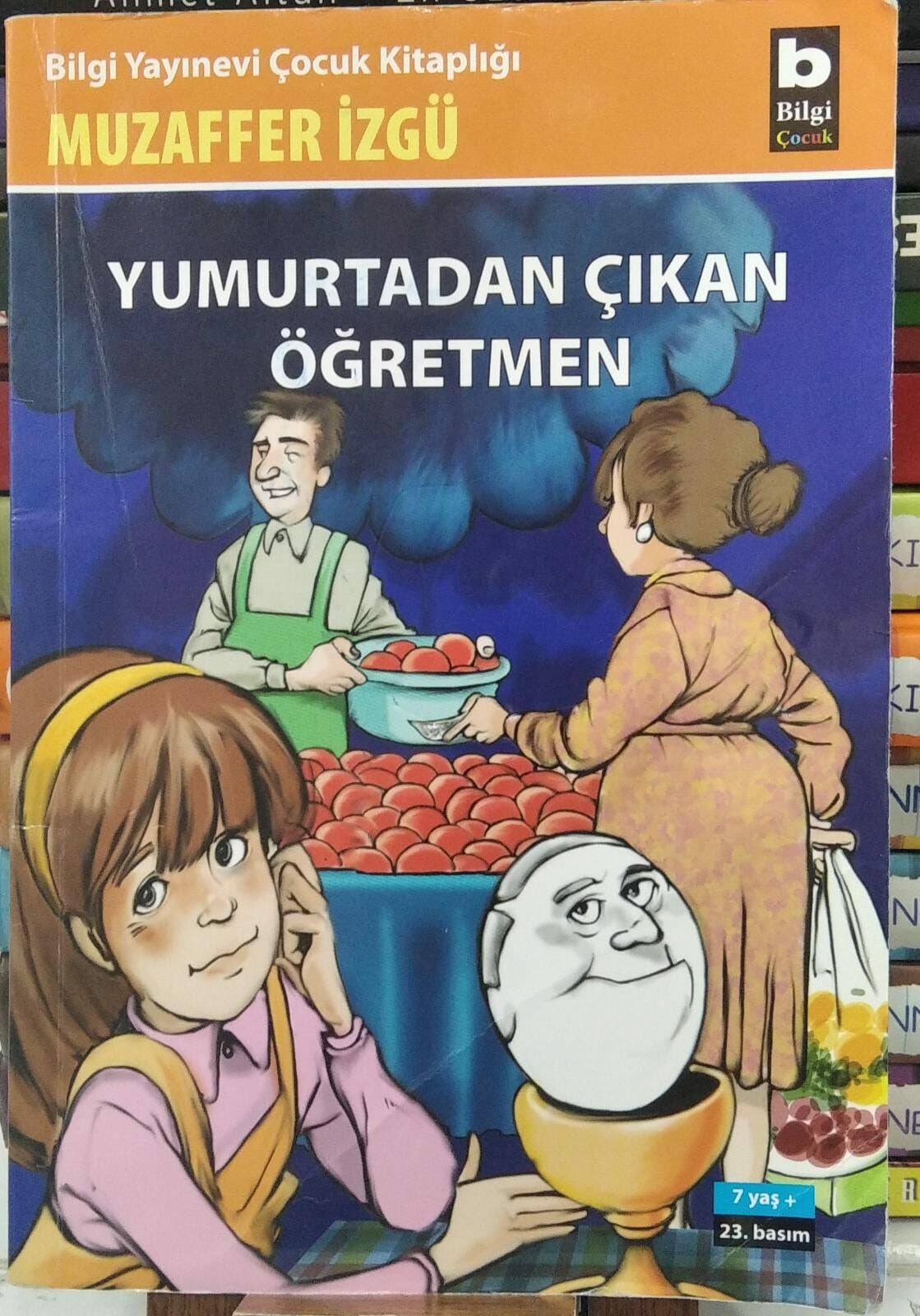 Yumurtadan Çıkan Öğretmen - Muzaffer İzgü