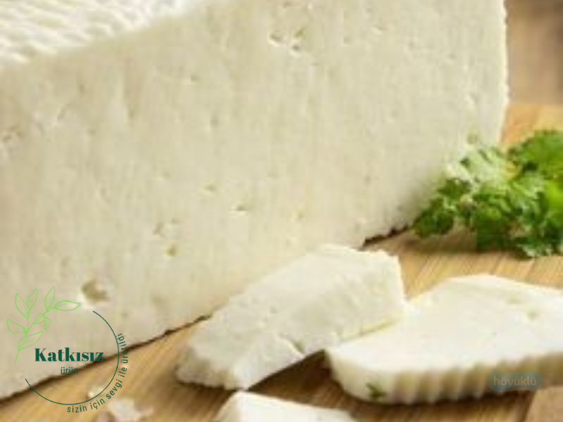 Tam yağlı olgunlaştırılmış Koyun Peyniri (Paçal)