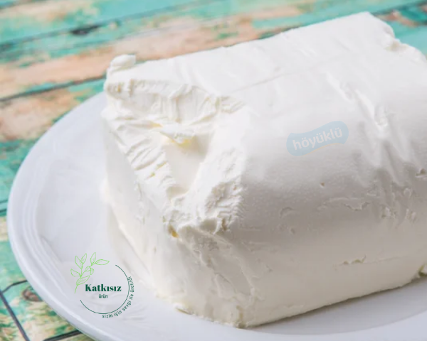 Tam Yağlı Olgunlaştırılmış Yumuşak Sürülebilir İnek Peyniri