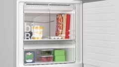 iQ300 Alttan Donduruculu Buzdolabı 186 x 70 cm Kolay temizlenebilir Inox KG55NCIE0N