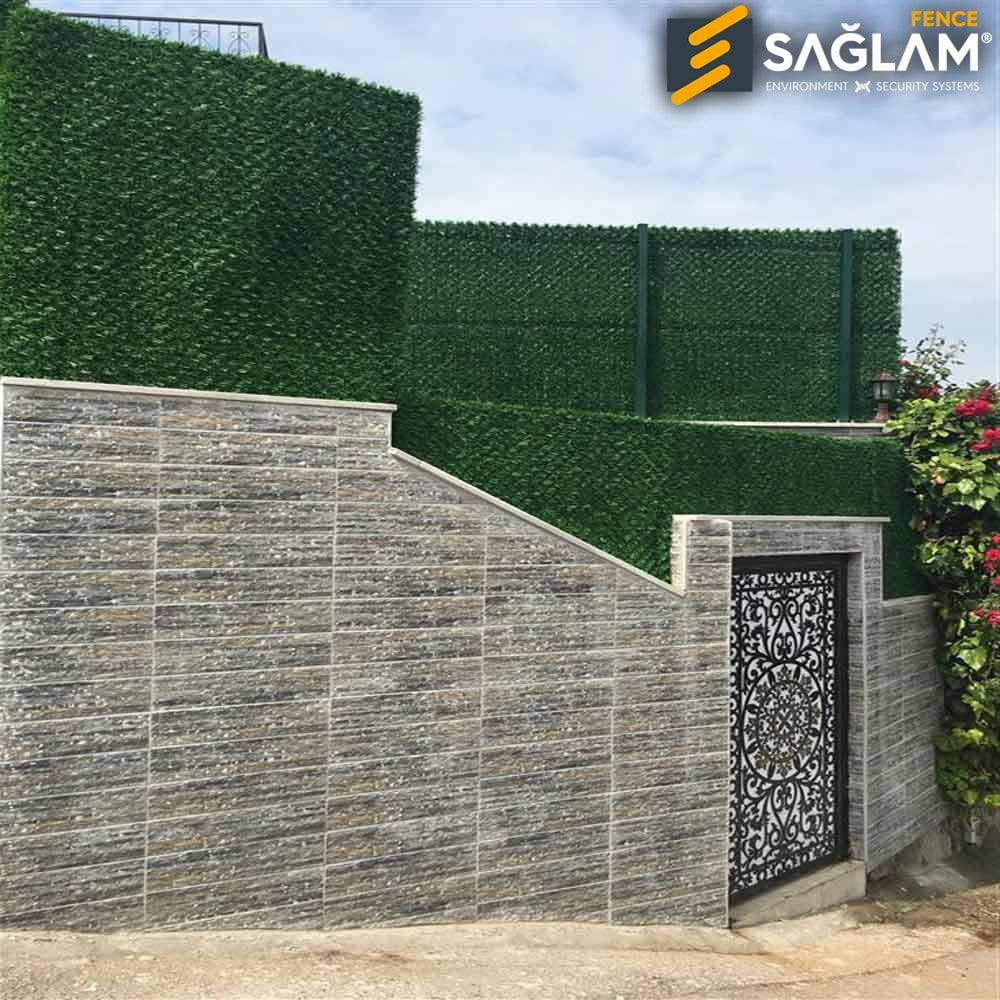 Artificial Grass Privacy Outdoor Fencing