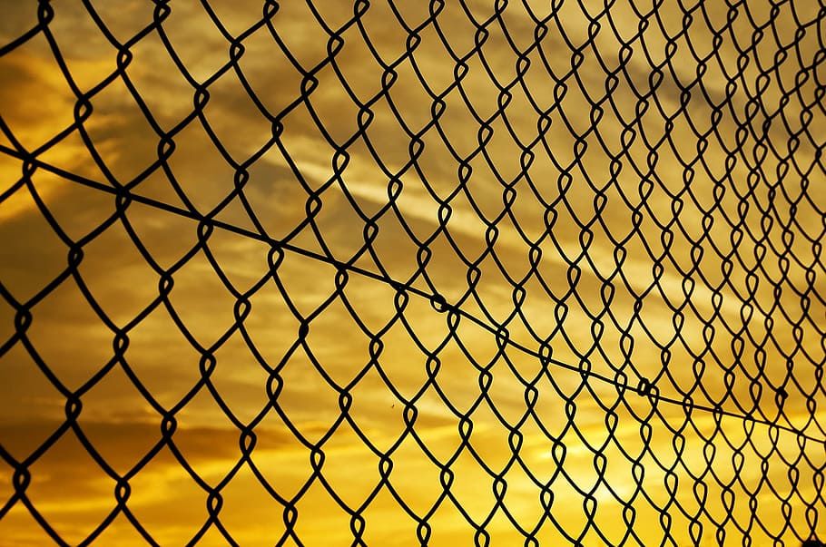 300cm x 20m  Chain Link Fence, Wire Fencing ( All Size, Quick Delivery)