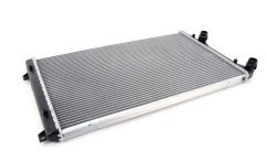 Su Radyatörü Golf5-Golf6-Jetta-Caddy-Passat-A3-Leon Caxa-Bmy-Bjb-Bxe-Bkc 1,4 Tsi-1,9 Tdi 8Mk 376 726-701 (650X416 Mm) 1K0121253H Kurşun Kayn. Brazing 5K0121253D