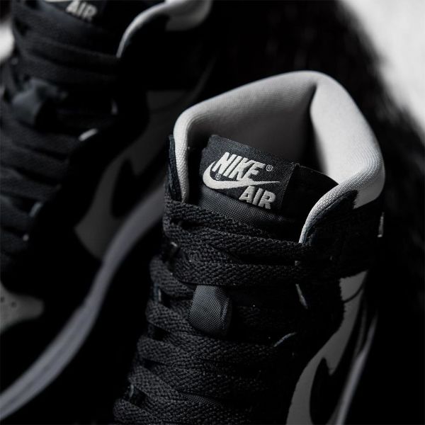 Nike Air Jordan 1 Retro DZ2523-001 Unisex Sneaker