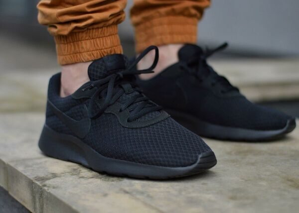Nike tanjun erkek hot sale