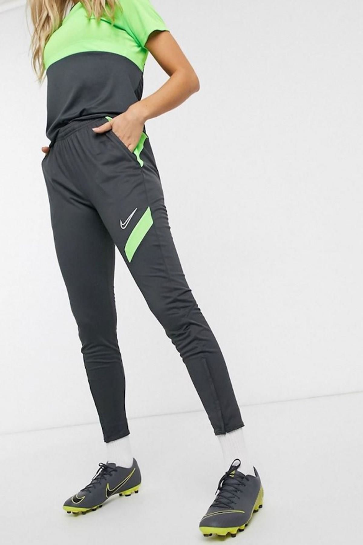 Nike W Dry-Fit Academy Pro Pant BV6934-062 Kadın Eşofman Altı