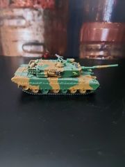 16x5.5x5 cm.Japon Type 90 Tank