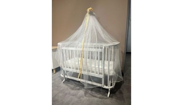 Teşhir Beşik Metal 60x120