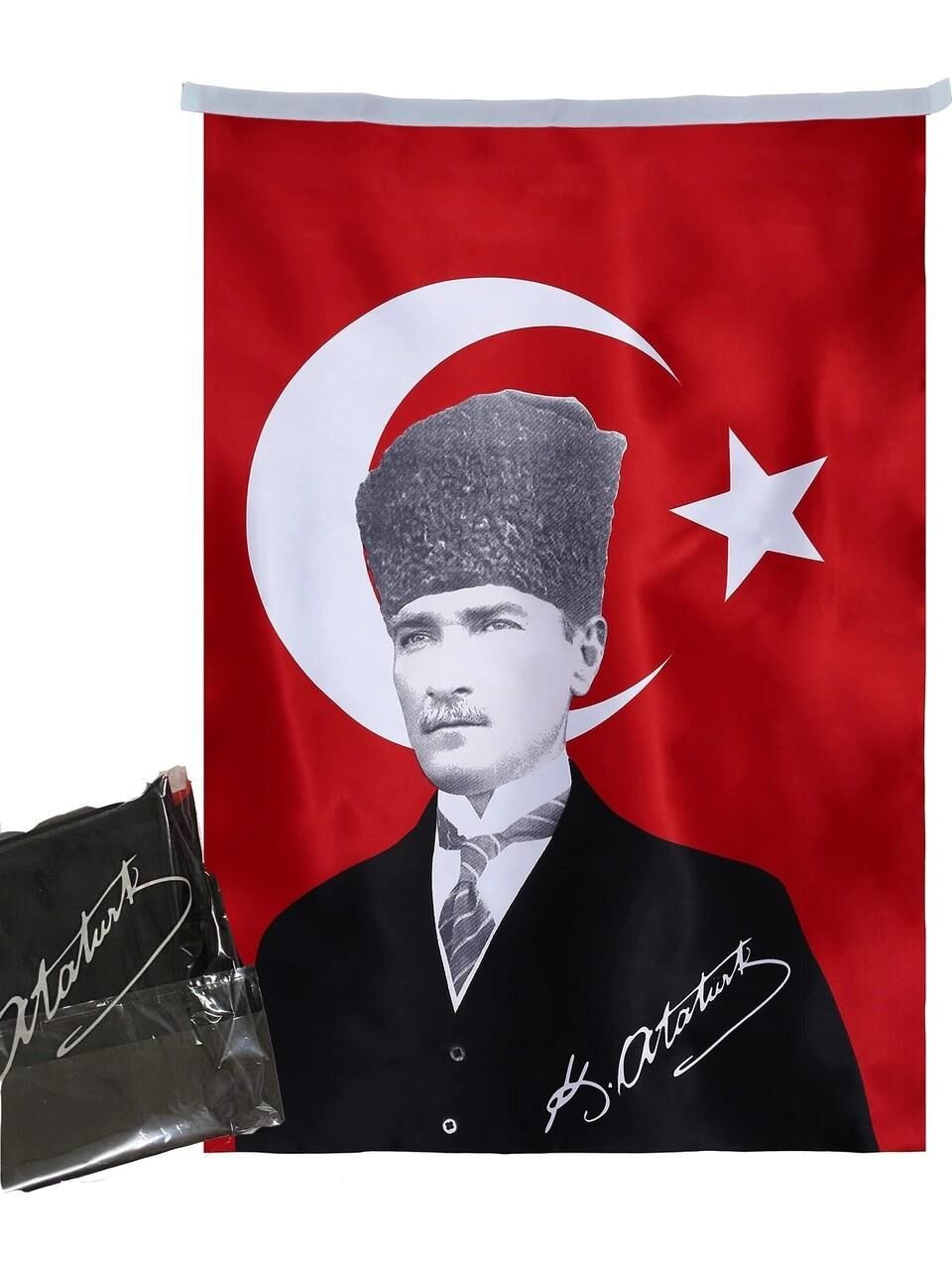 70X105 SATEN ATATÜRK KALPAKLI BAYRAK