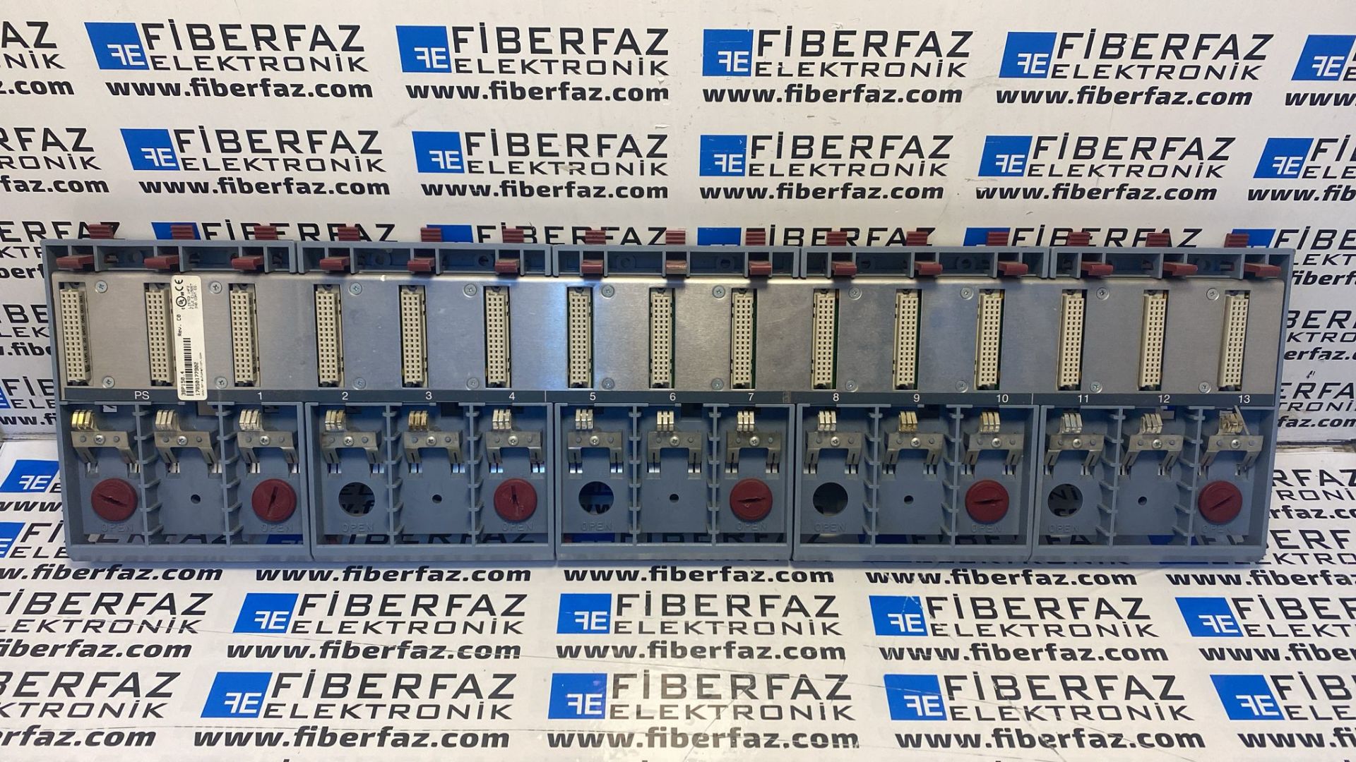 3BP150.4 B&R PLC System 2005 15 Slot (PİLSİZ)