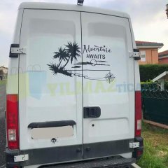 Macera Bekliyor Pusula Ağaç Karavan Oto Sticker Yapıştırma Etiket