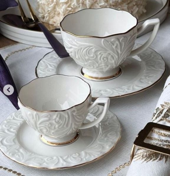 Ponçik 6 Kı̇şilik İpek Porselen Çay Fı̇ncan Seti-- Beyaz İşlemeli