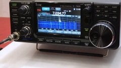 ICOM IC-7300  HF-50MHz Amatör Telsiz