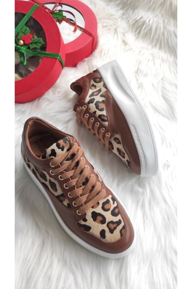 Kadın Hakiki Deri Leopar Detay Ayakkabı