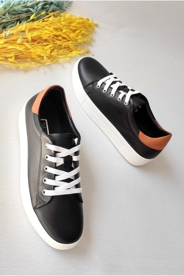 Siyah - Kadın Hakiki Deri Sneaker