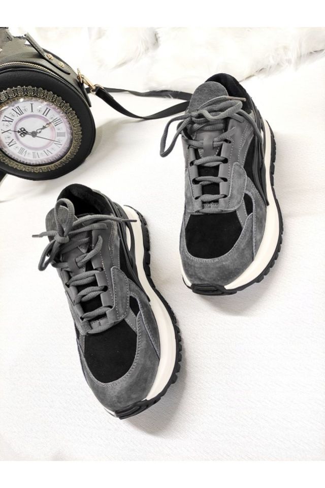 KADIN HAKİKİ DERİ İTHAL SNEAKER