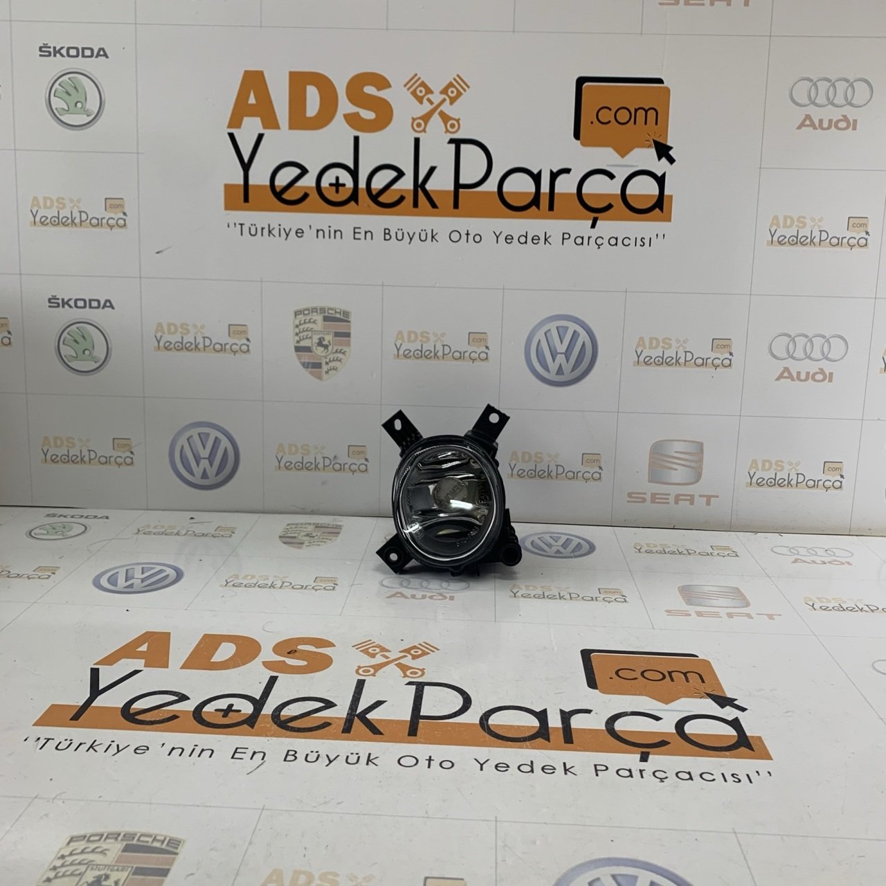 Audi A3 2004-2013 Sol Sis Farı Depo Marka Taiwan 8E0941699E