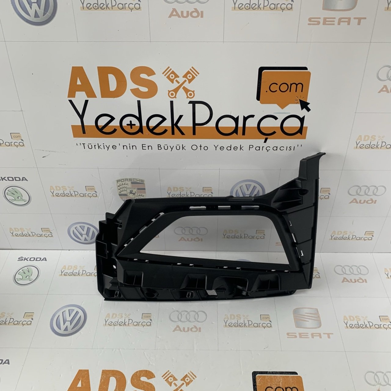 Volkswagen Polo 2018 Sonrası Sol Sis Kapağı Sisli 2G0853665G