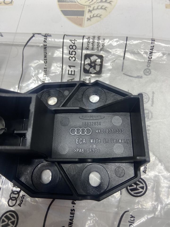 Audi A6 2020 C8 Ön Tampon Demir Darbe Çubuğu Orjinal