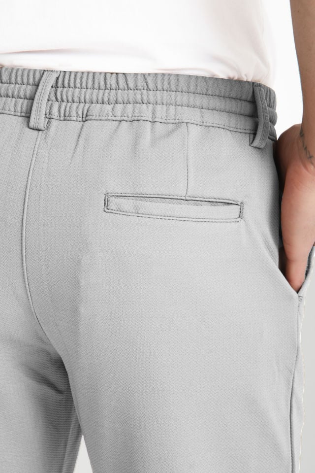 Varetta Erkek Gri Cepli Düz Paça Regular Jogger Pantolon