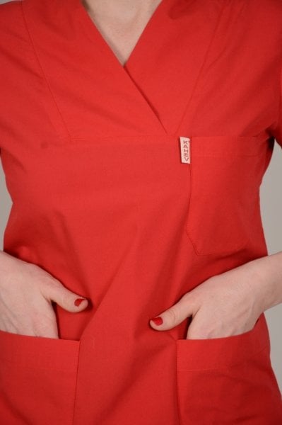 Kırmızı Kadın Kısa Kol Cerrahi Forma