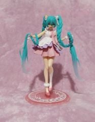 Miku Figür