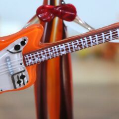 Veraart El Yapımı Murano Cam Turuncu Gitar Çalan Palyaço Biblo