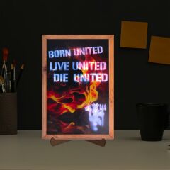 Veraart Işıklı Pleksi Futbol Temalı Sürpriz Tablo Manchester United FC Dekoratif Ayaklı Biblo