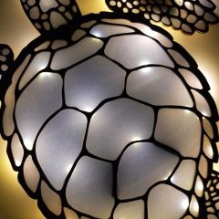 Veraart Epoksili Ahşap Deniz Kaplumbağası Duvar Dekorlu Gece Lambası Siyah 70 cm