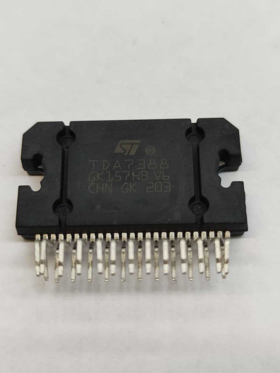 TDA7388     FLEXIWATT-25    AUDIO AMPLIFIER IC