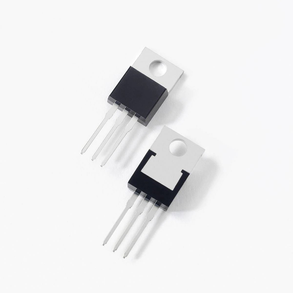 IRF5210 - (PARLAK)   TO-220   40A 100V 0.06Ω   P-CHANNEL MOSFET