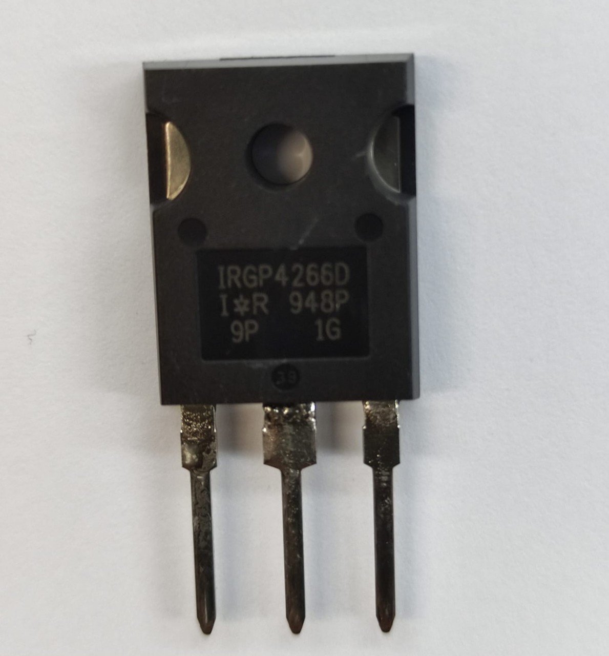 IRGP4266DPBF     TO-247      140A 650V    IGBT TRANSİSTÖR