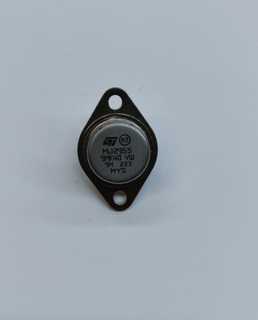 MJ2955   TO-3   15A 60V 115W   PNP TRANSISTOR