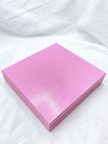 9 Yuvalı Madlen Çikolata Kutusu Pembe
