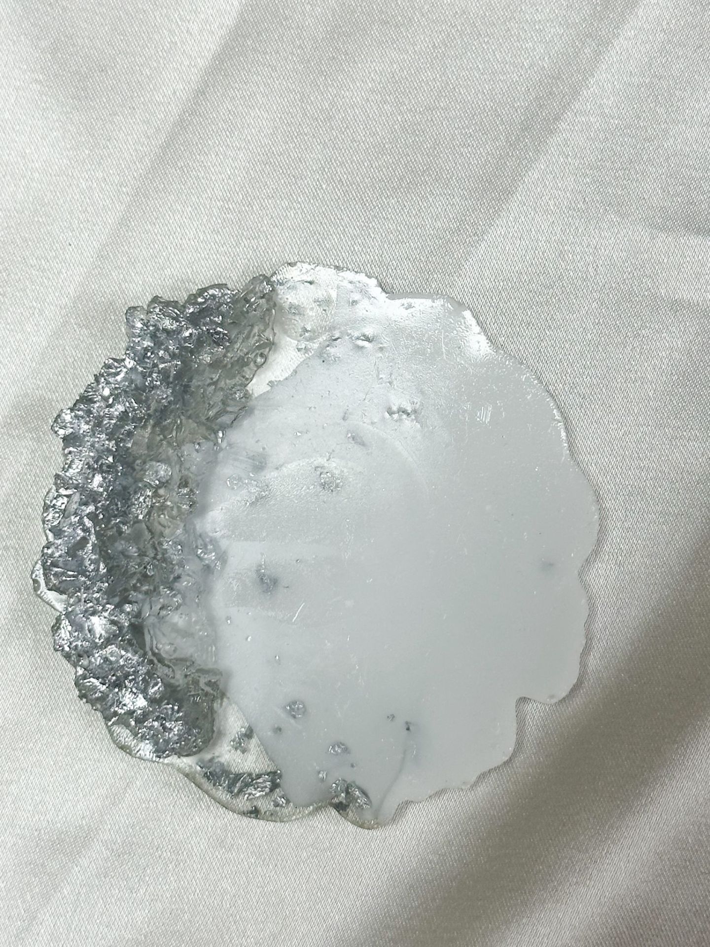 Taşlı Varaklı Epoksi Magnet Şeffaf-Gümüş